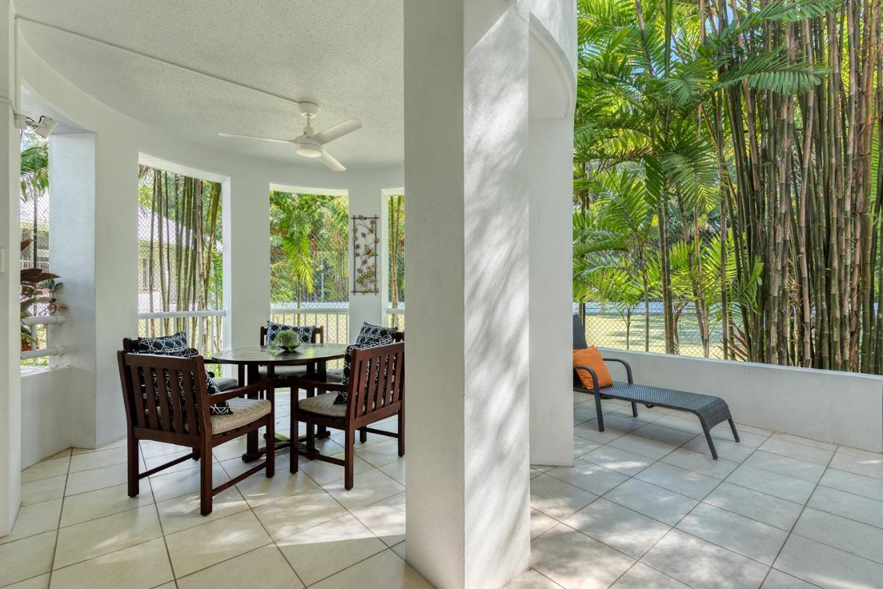 The Beach Club Premium Private Apartments Palm Cove Esterno foto