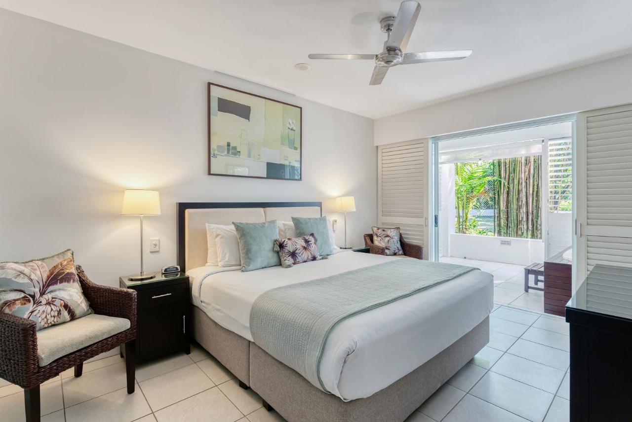The Beach Club Premium Private Apartments Palm Cove Esterno foto