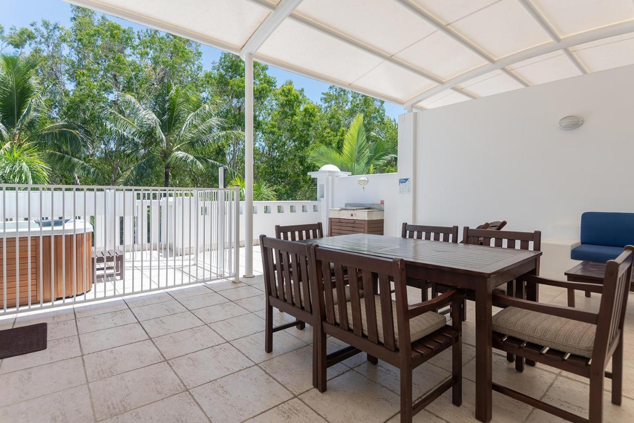 The Beach Club Premium Private Apartments Palm Cove Esterno foto