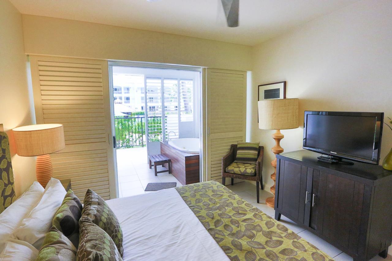 The Beach Club Premium Private Apartments Palm Cove Esterno foto