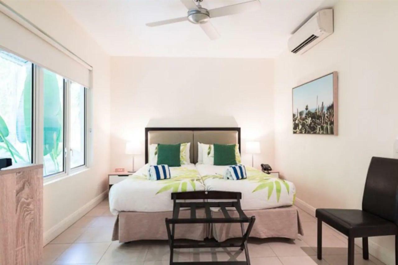 The Beach Club Premium Private Apartments Palm Cove Esterno foto