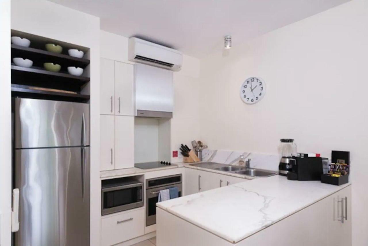 The Beach Club Premium Private Apartments Palm Cove Esterno foto